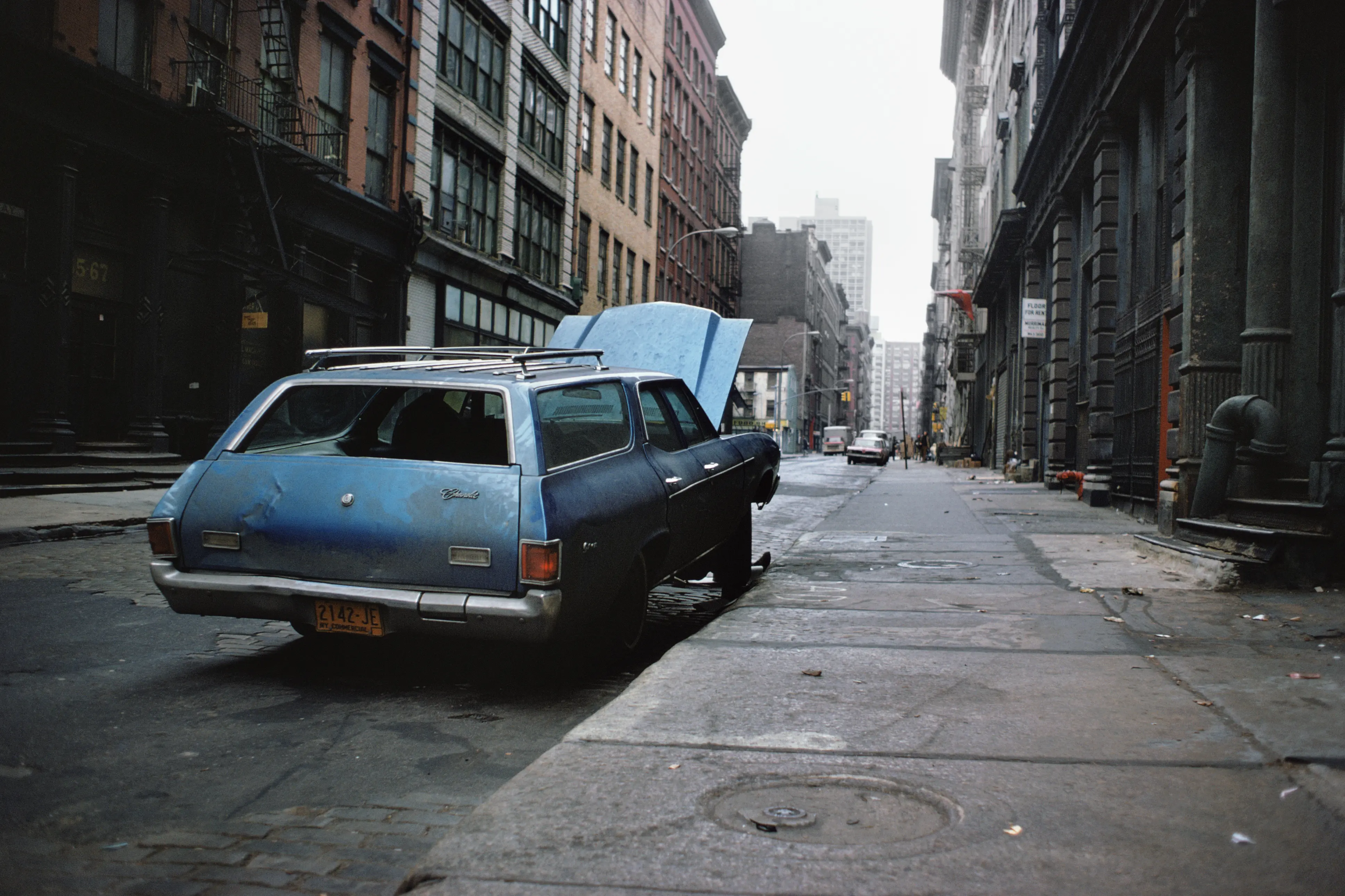 Joel Sternfeld, Soho, New York City, 1973